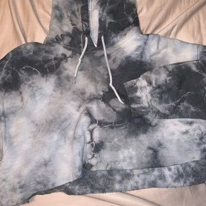 Blue and White Tie-Dyed Rue21 Cropped Hoodie